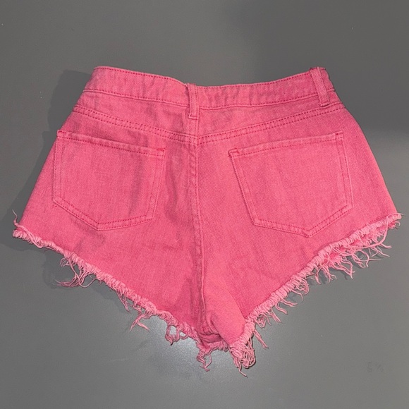 PINK DENIM SET W/ CORSET TOP
DOMONIQUE STRAPLESS DENIM TOP
DOMONIQUE DENIM SHORT - Picture 6 of 8